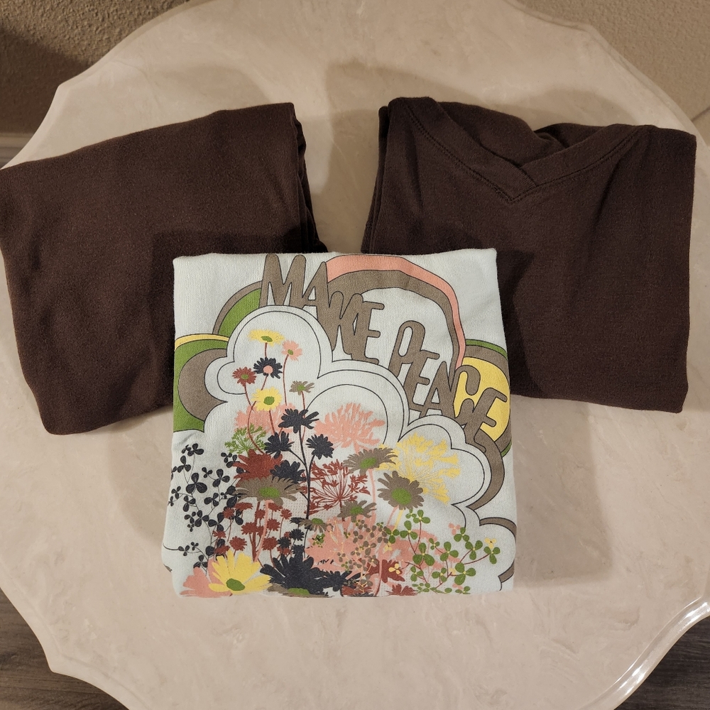 Bundle of old navy women's T-shirt